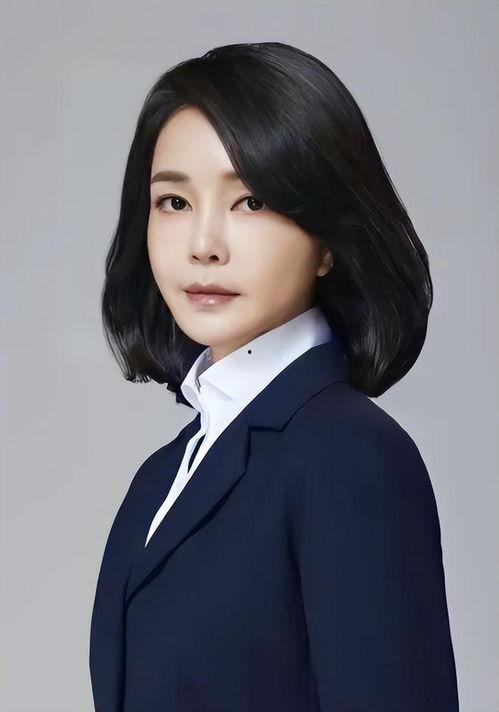 辽吃瓜宁大连黄婷 社会十大潜规则,辽吃瓜宁大连黄婷现象背后的真相